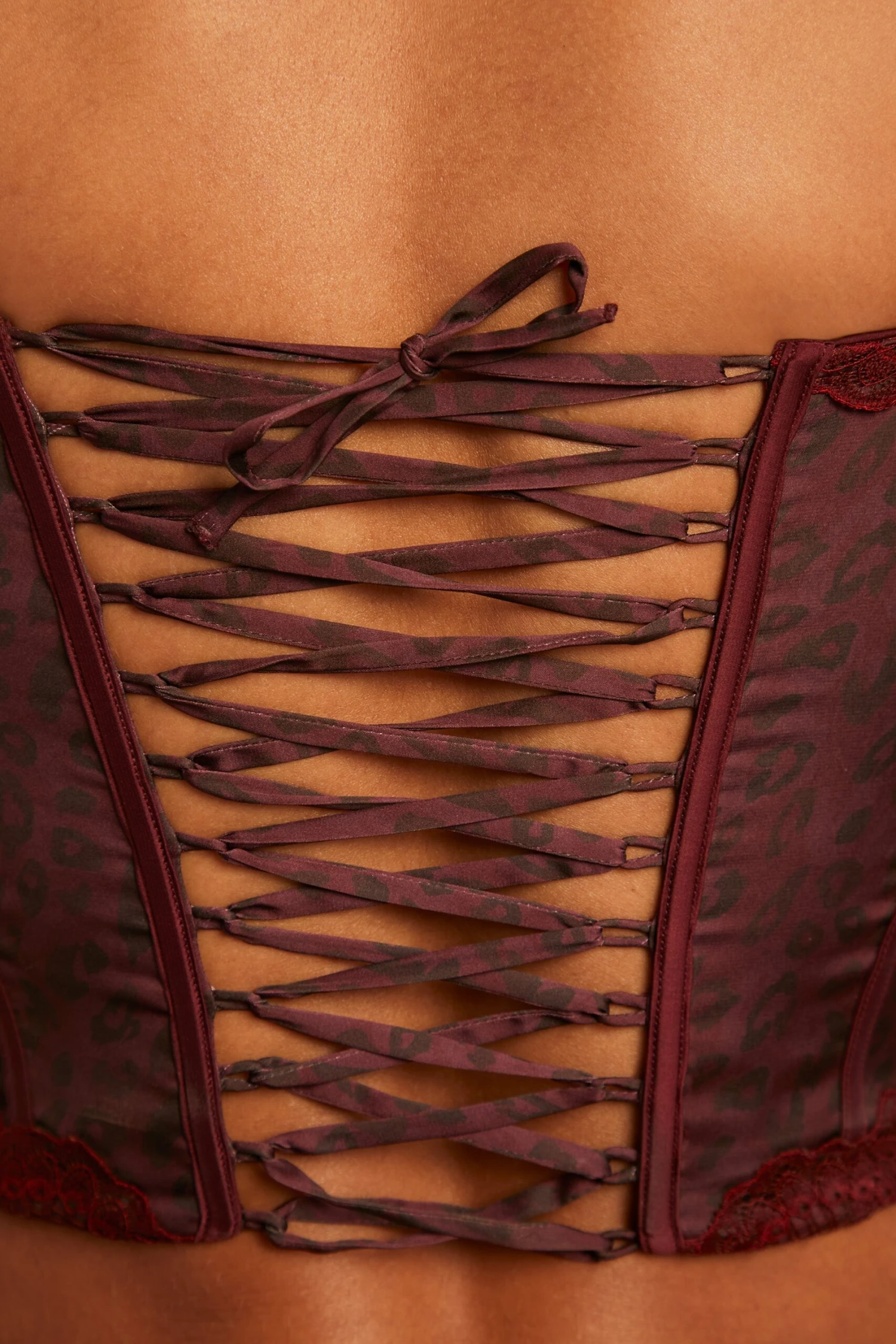 Plunge Neck Lace Trim Corset Crop Top In Burgundy - Image 5