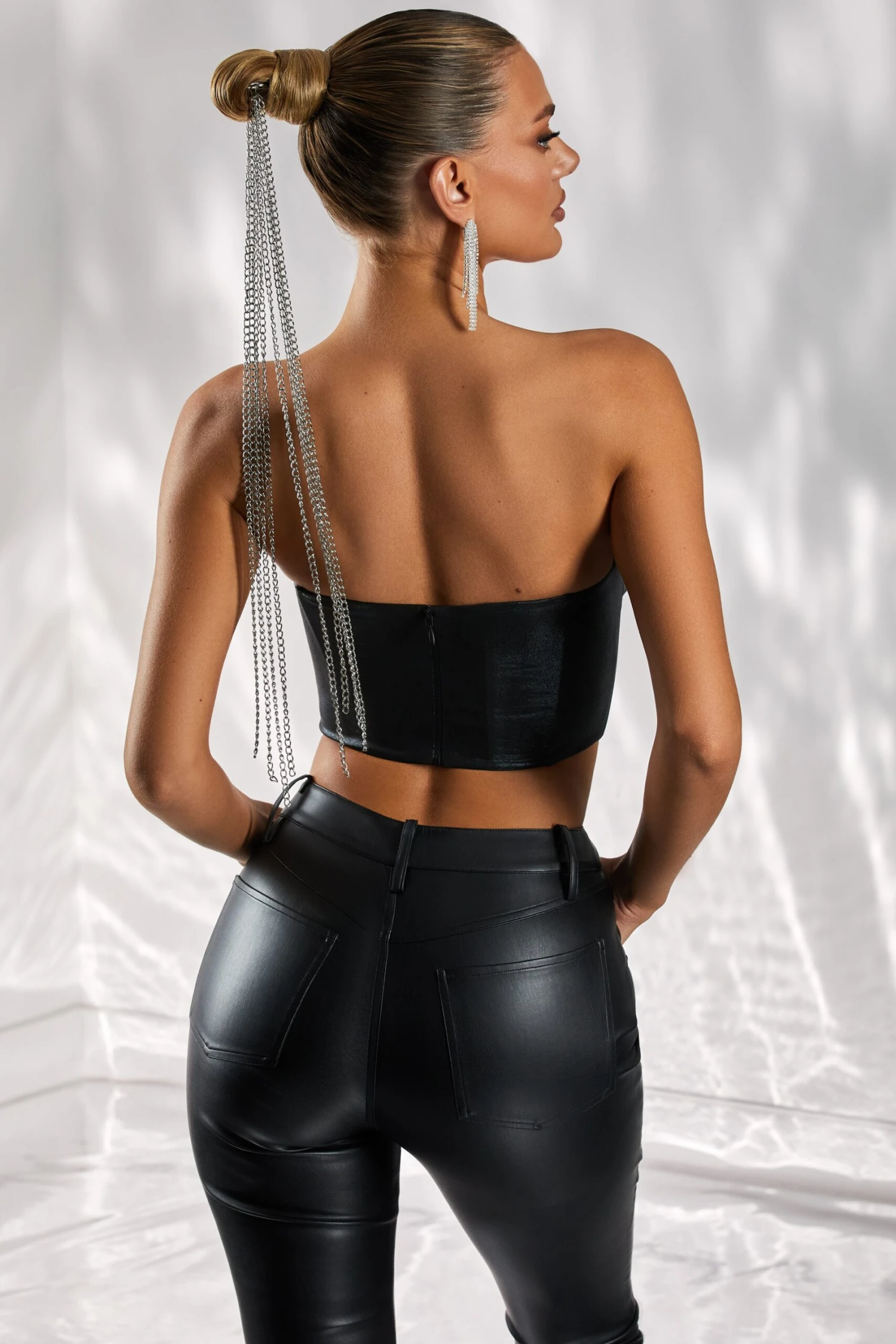 Strapless Bustier In Black - Image 2