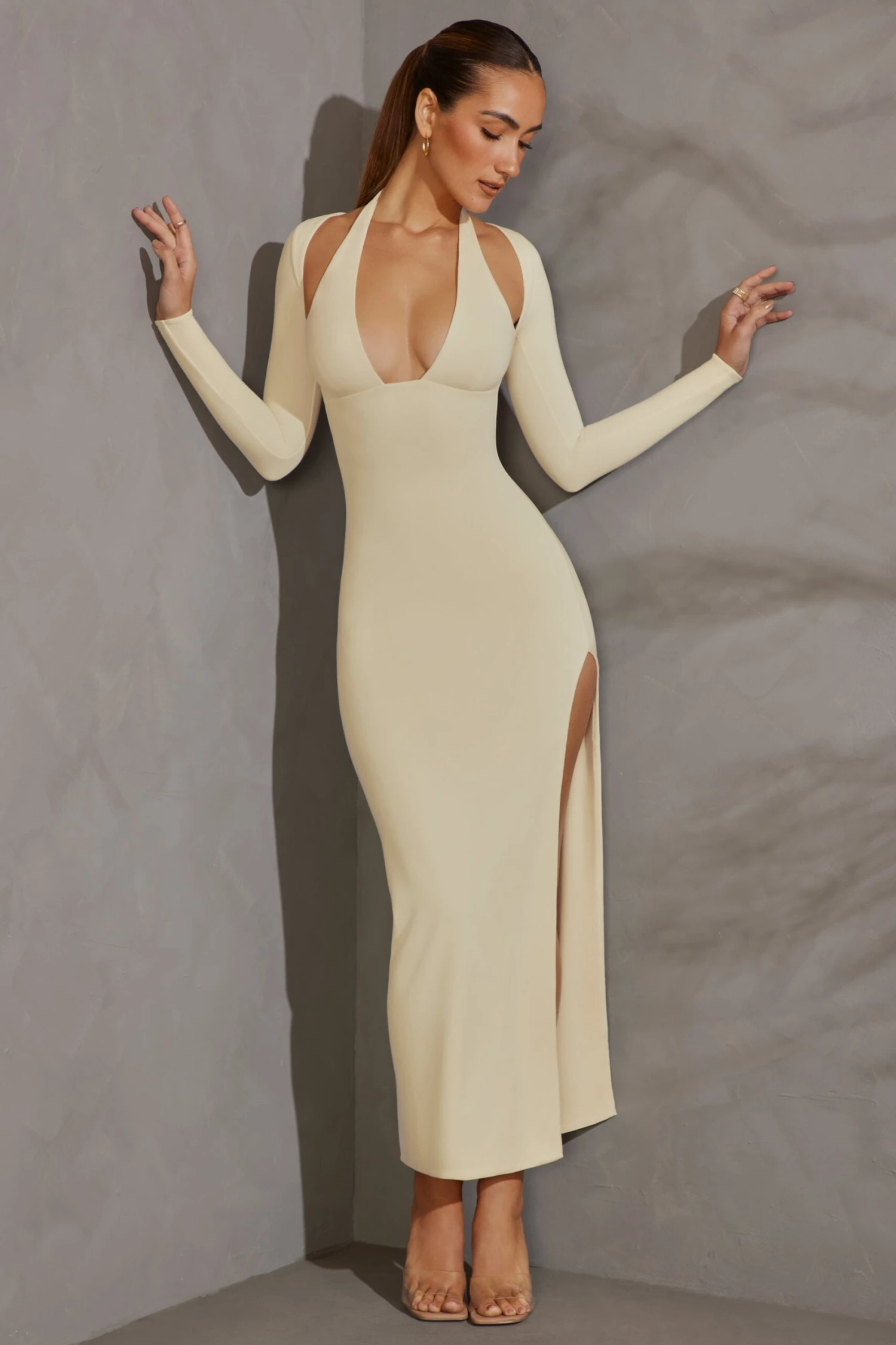 Long Sleeve Plunge Neck Maxi Dress In Ivory - Image 4