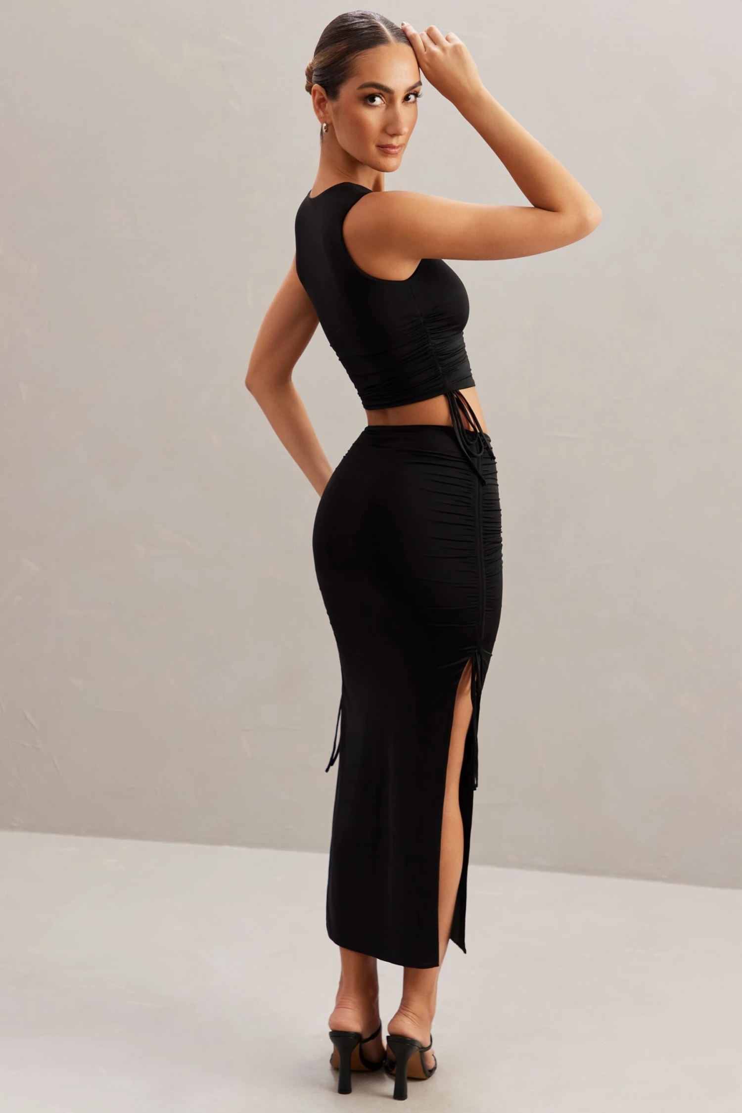 Ruched Tank Top In Black - Image 4