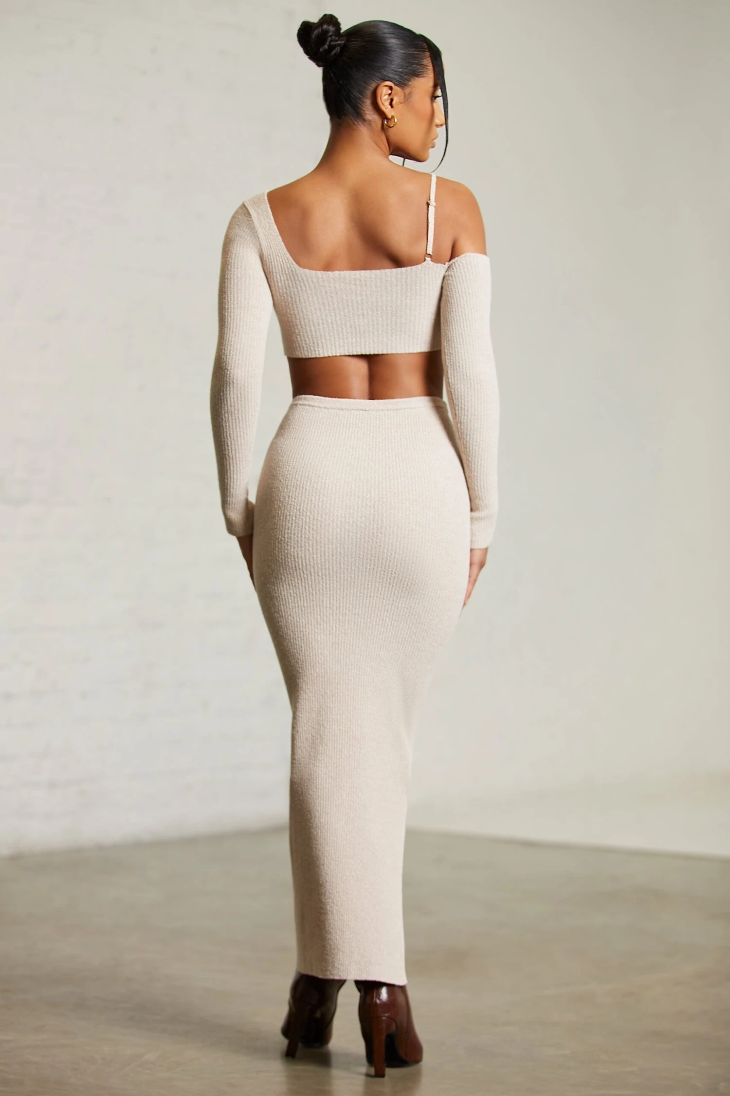 Low Rise Maxi Skirt In Beige - Image 2