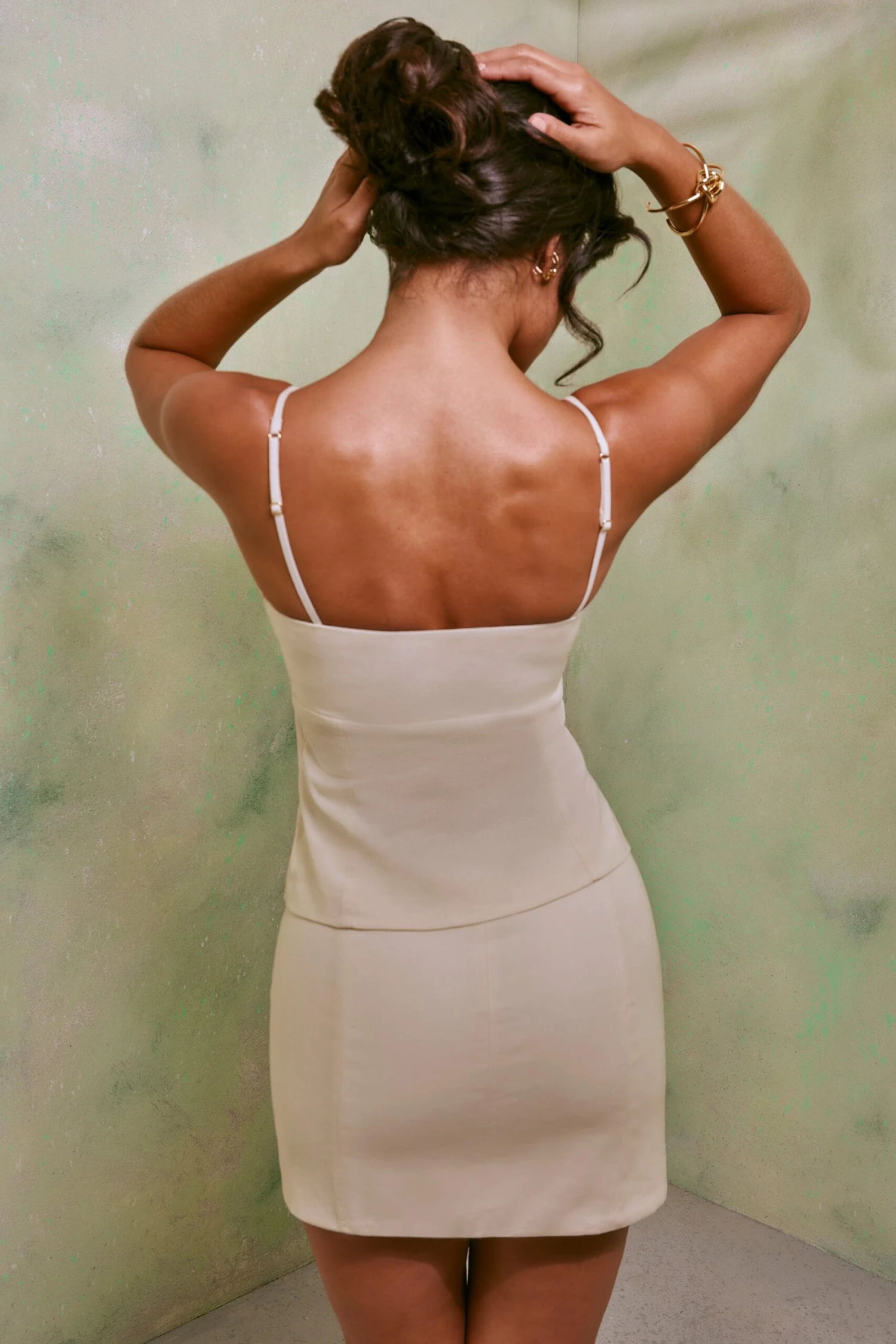 Sweetheart Neckline Front Tie Linen Top In White - Image 2