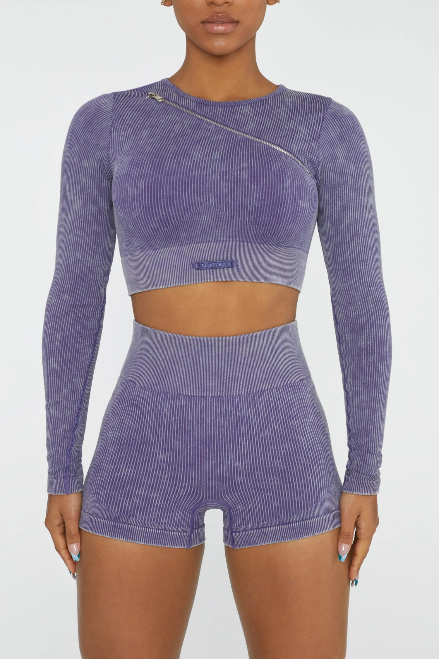 Long Sleeve High Neck Zip Crop Top In Violet - Image 2