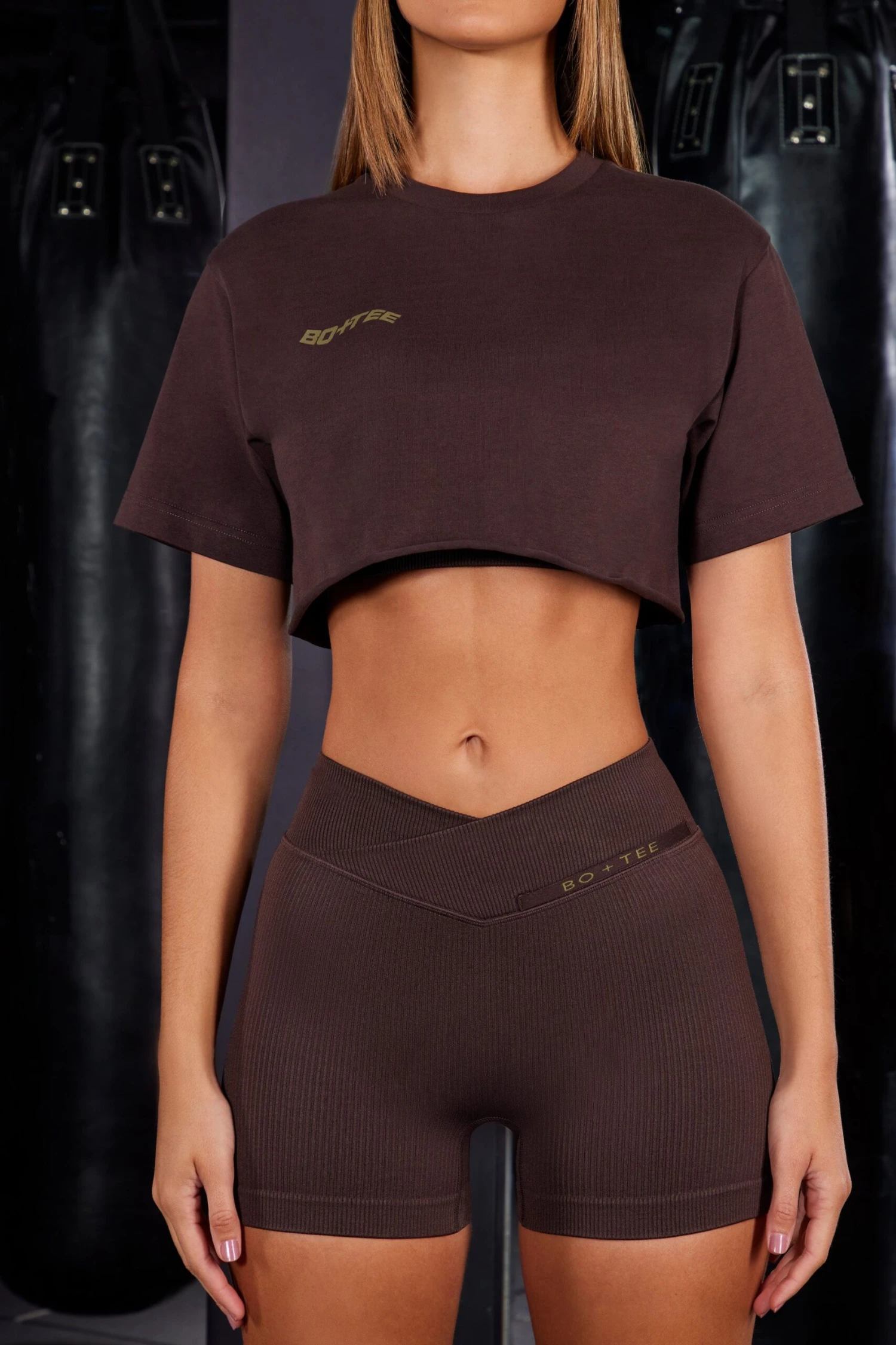 Short Sleeve Cropped T-Shirt In Brown - Image 4