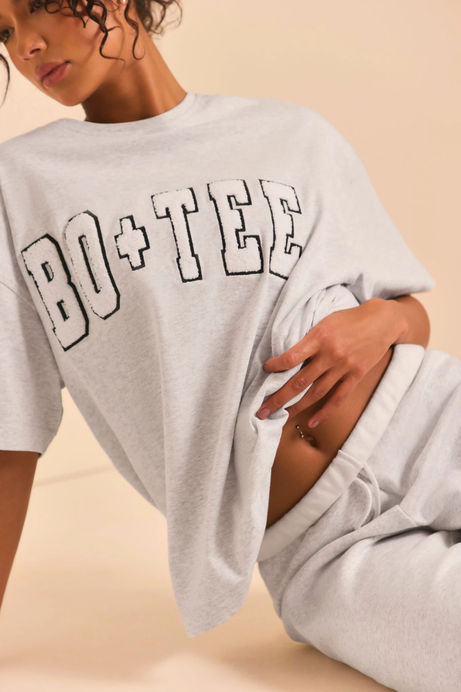 Oversized Short Sleeve T-Shirt In Heather Grey - Image 3