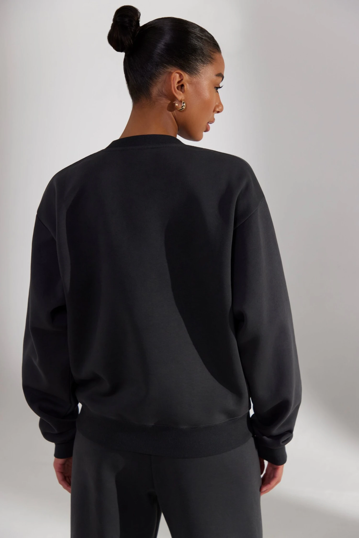 Oversized Sweatshirt In Washed Black - Image 2