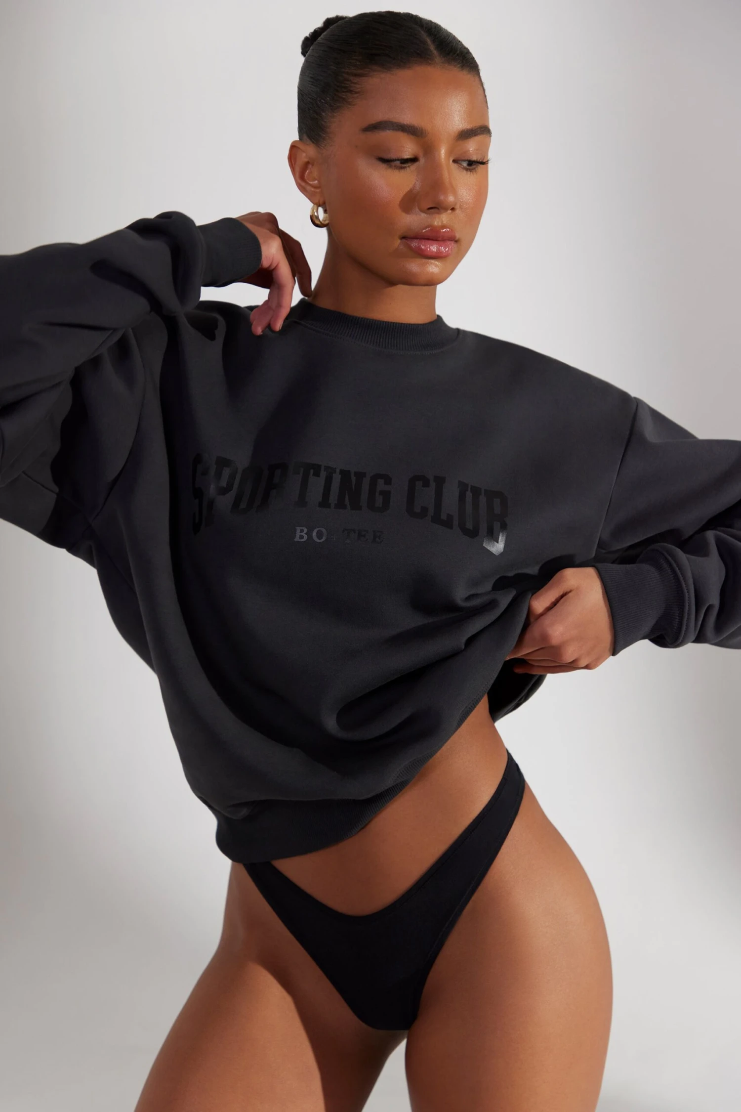 Oversized Sweatshirt In Washed Black - Image 6