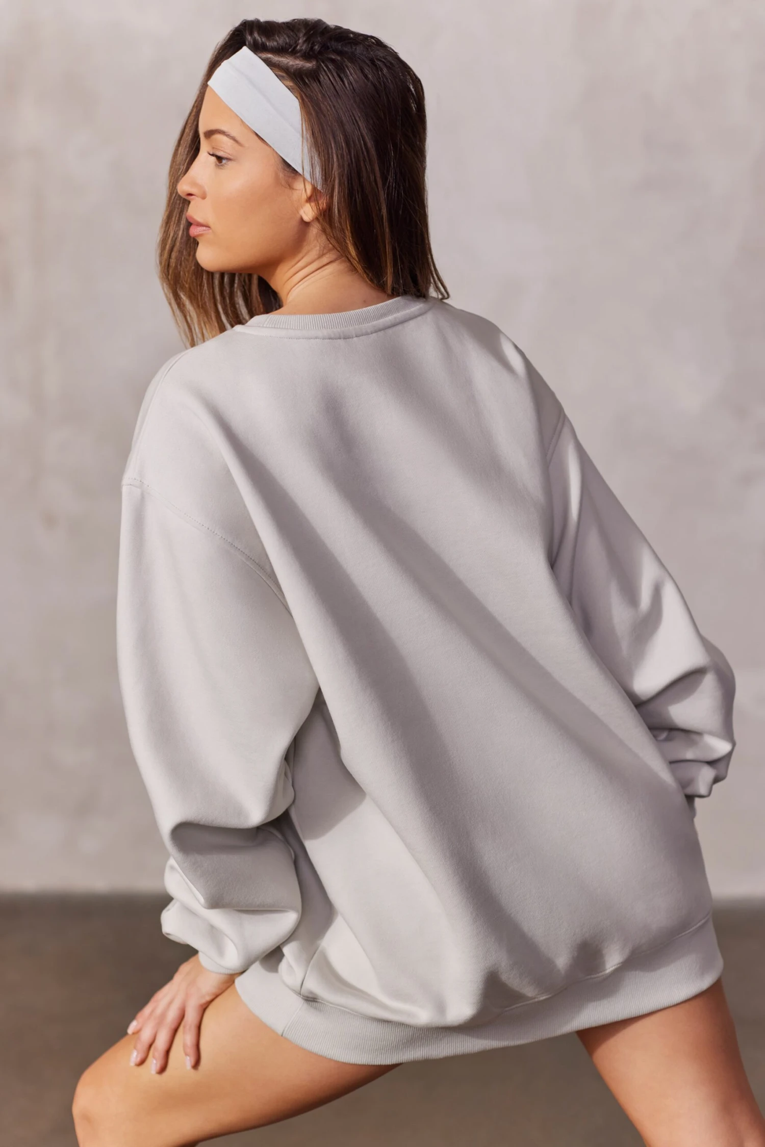 Oversized Sweatshirt In Grey - Image 7