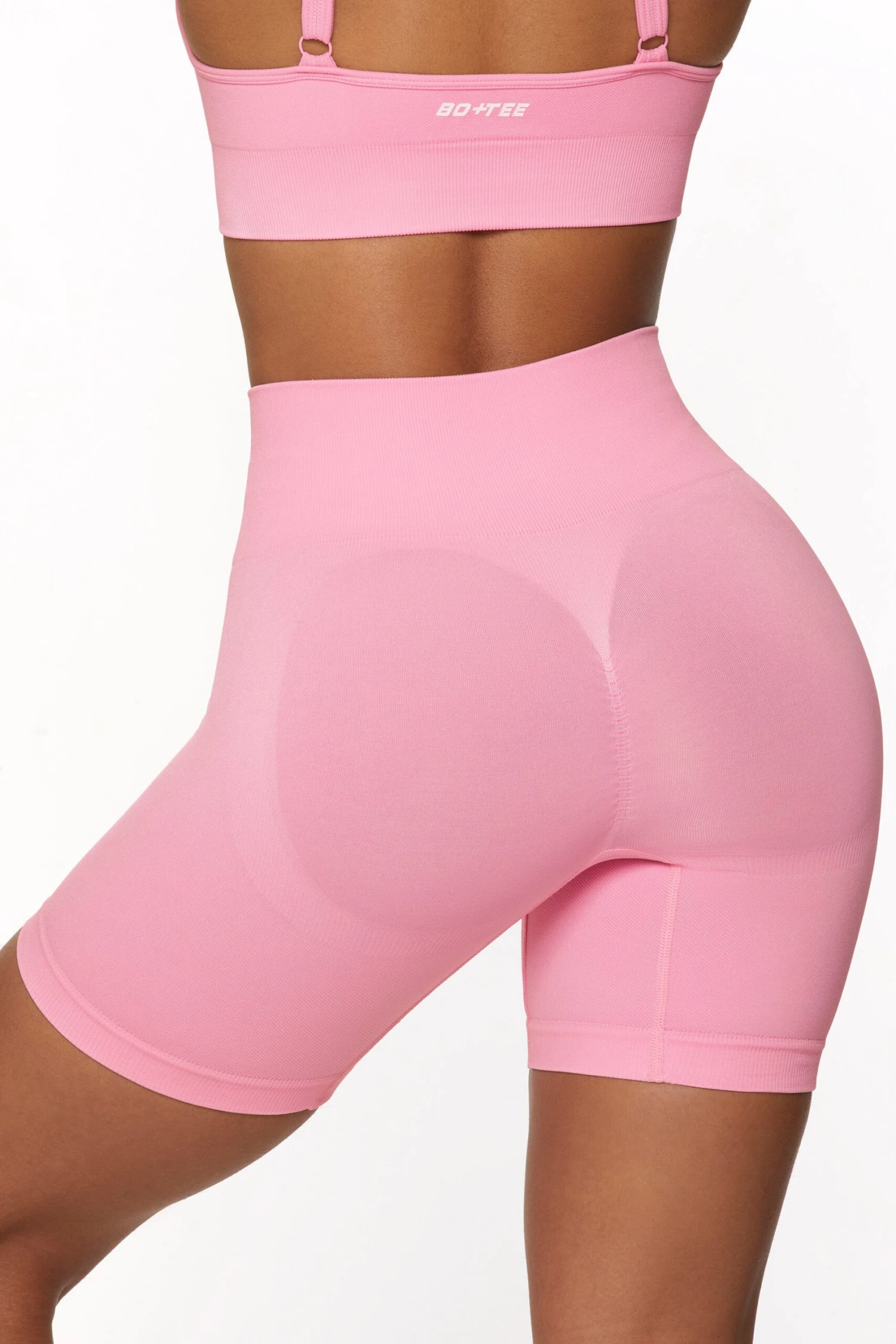 High Waist Seamless Biker Shorts In Pink - Image 3