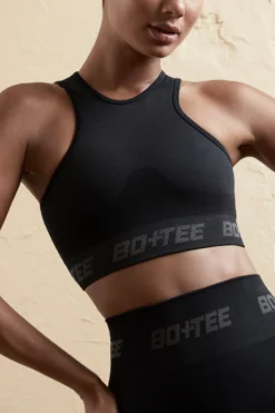 Seamless Racerback Crop Top In Black