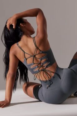 Open Back Square Neck Sports Bra In Grey