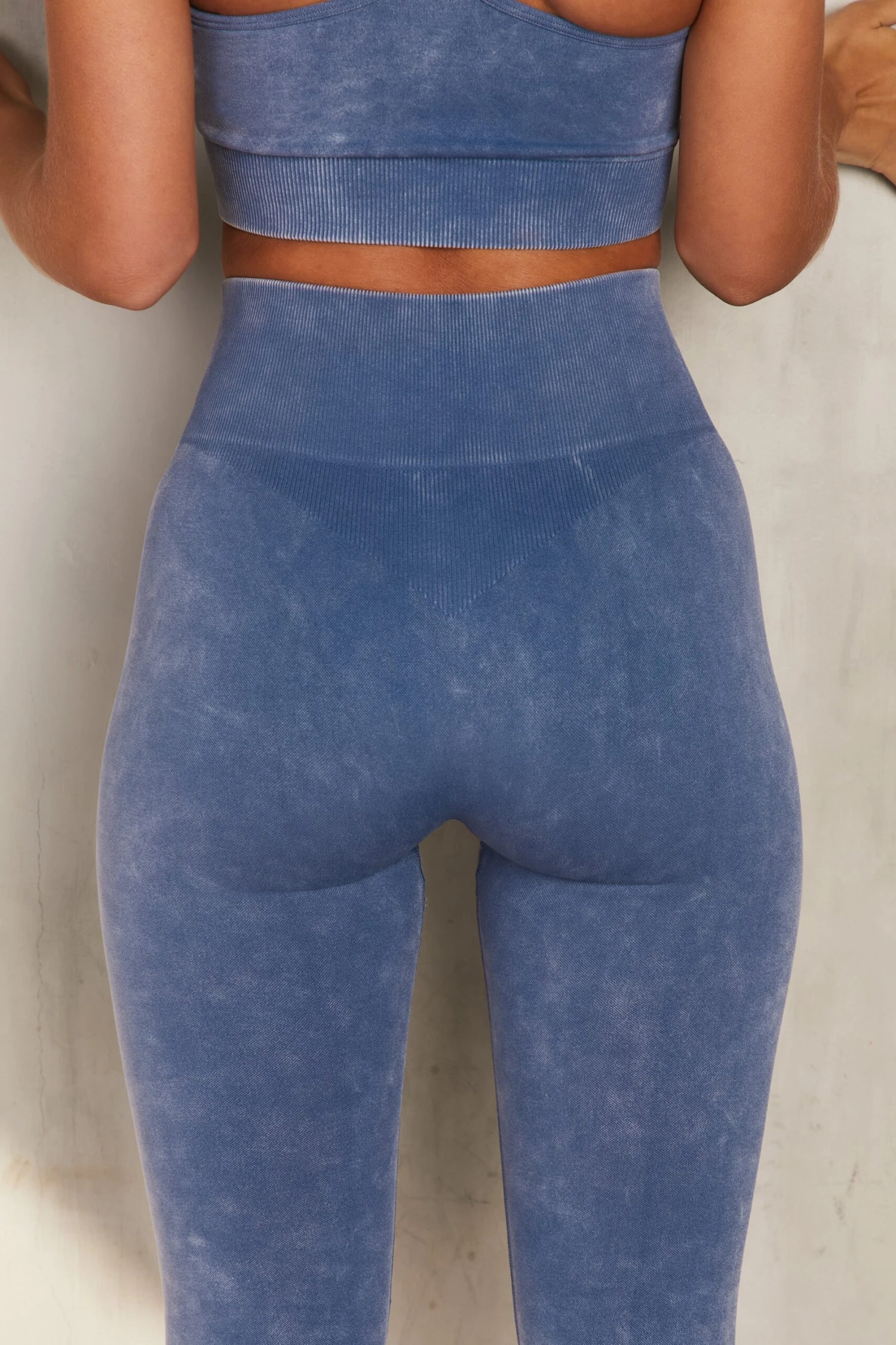 Reflex Seamless Acid Wash Leggings In Indigo - Image 3