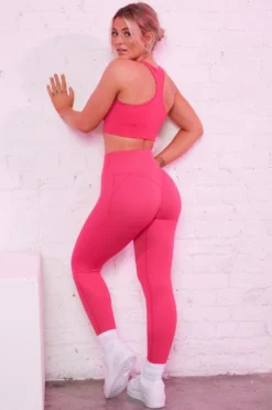 Strong Ribbed Butt Lifting Leggings In Hot Pink