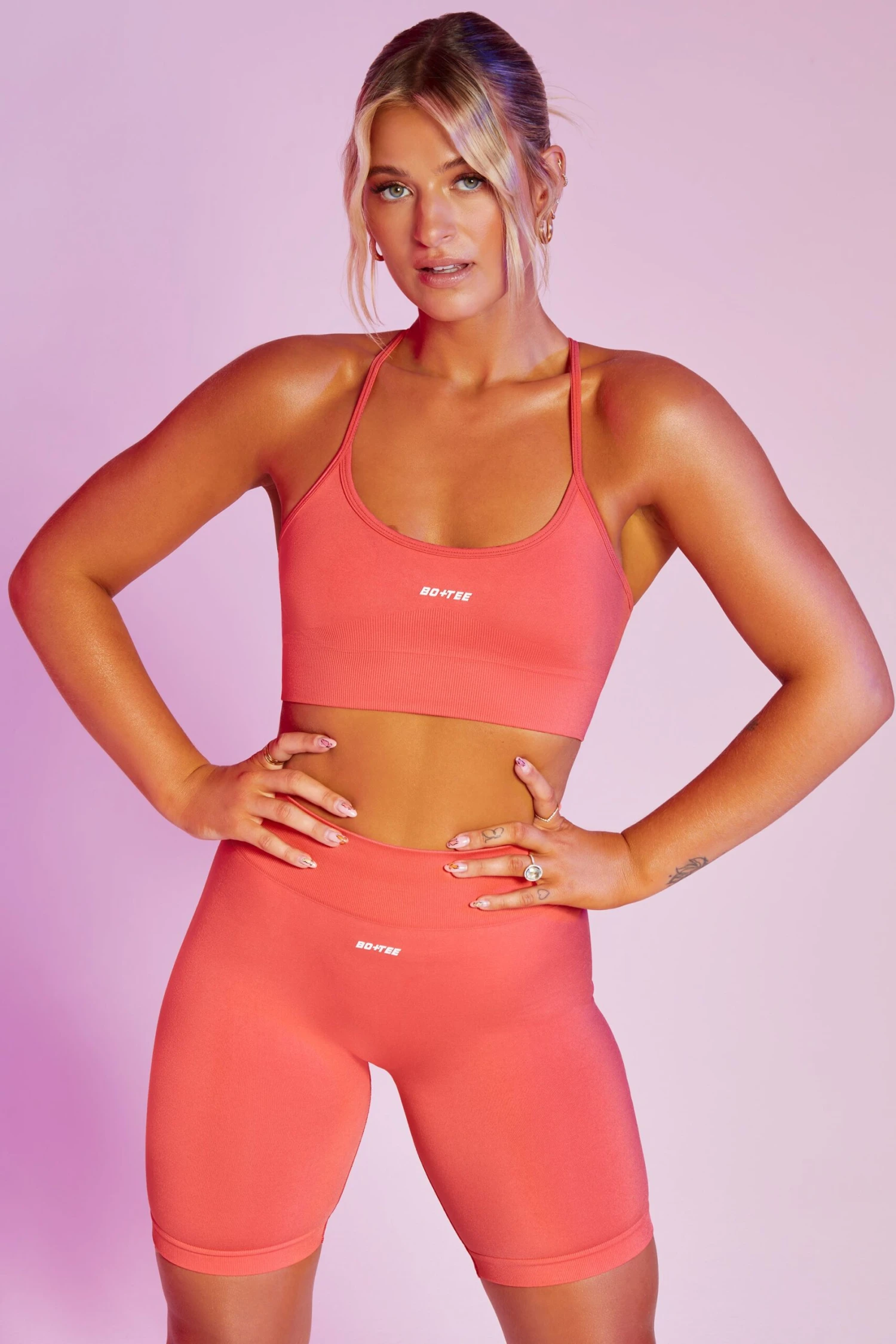 Seamless High Waist Biker Shorts In Coral - Image 2